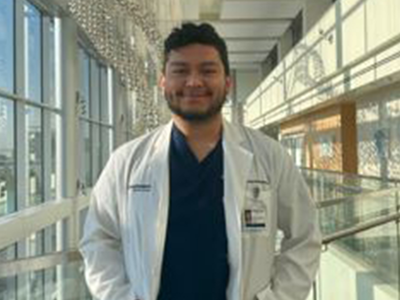 Daniel Martinez headshot