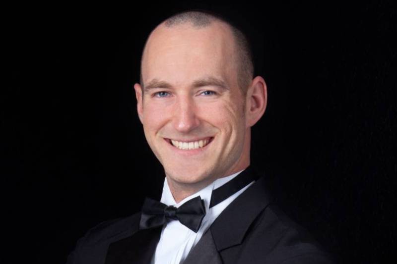 Headshot of Dr. Danny Brock