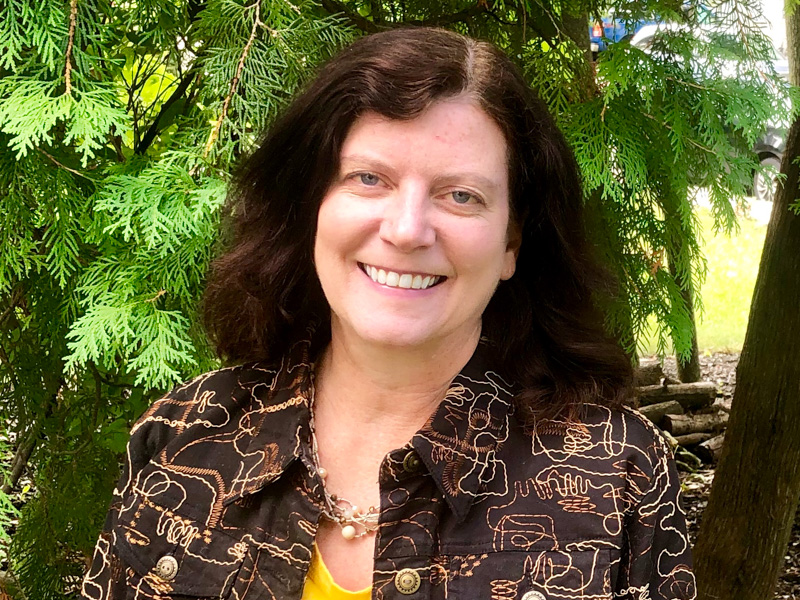 Photo of Julie Nash Photo of Julie Nash