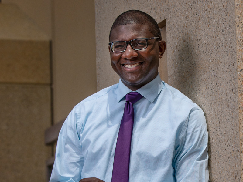 Photo of Mario White Photo of Mario White