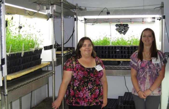 Amy and Kaytlyn in the Growth Chamber