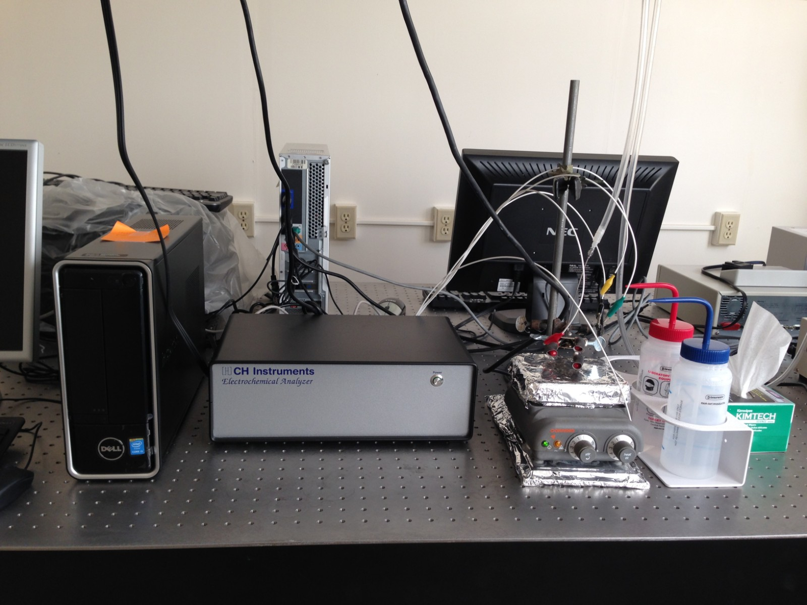 electrochemical analyzer