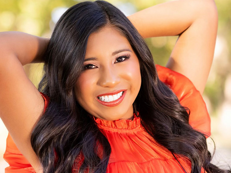 Sophi Carpenter headshot Sophi Carpenter headshot