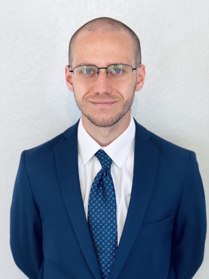 luke_headshot.jpg Gipson, Luke headshot