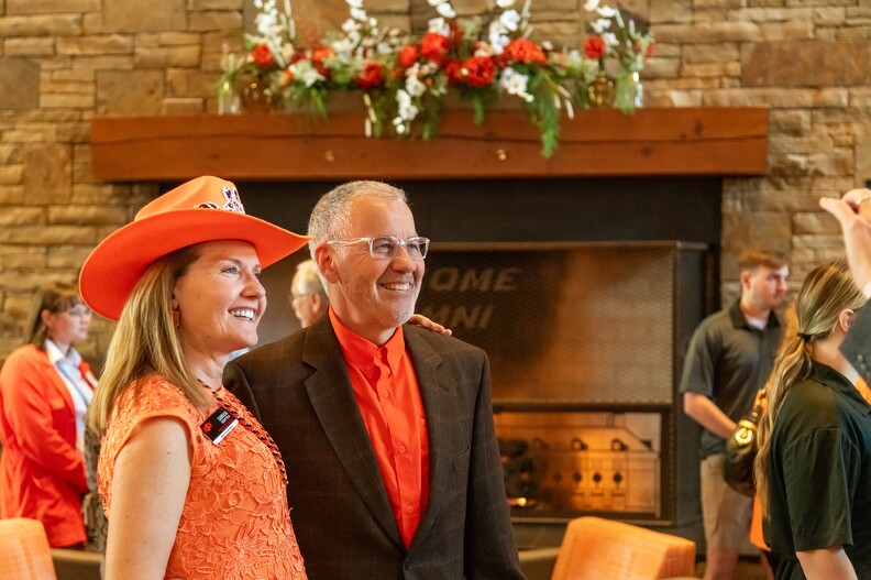 Camelia Knapp and Bart Gaskills visiting before Banquet.