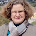 Elizabeth Williams Headshot