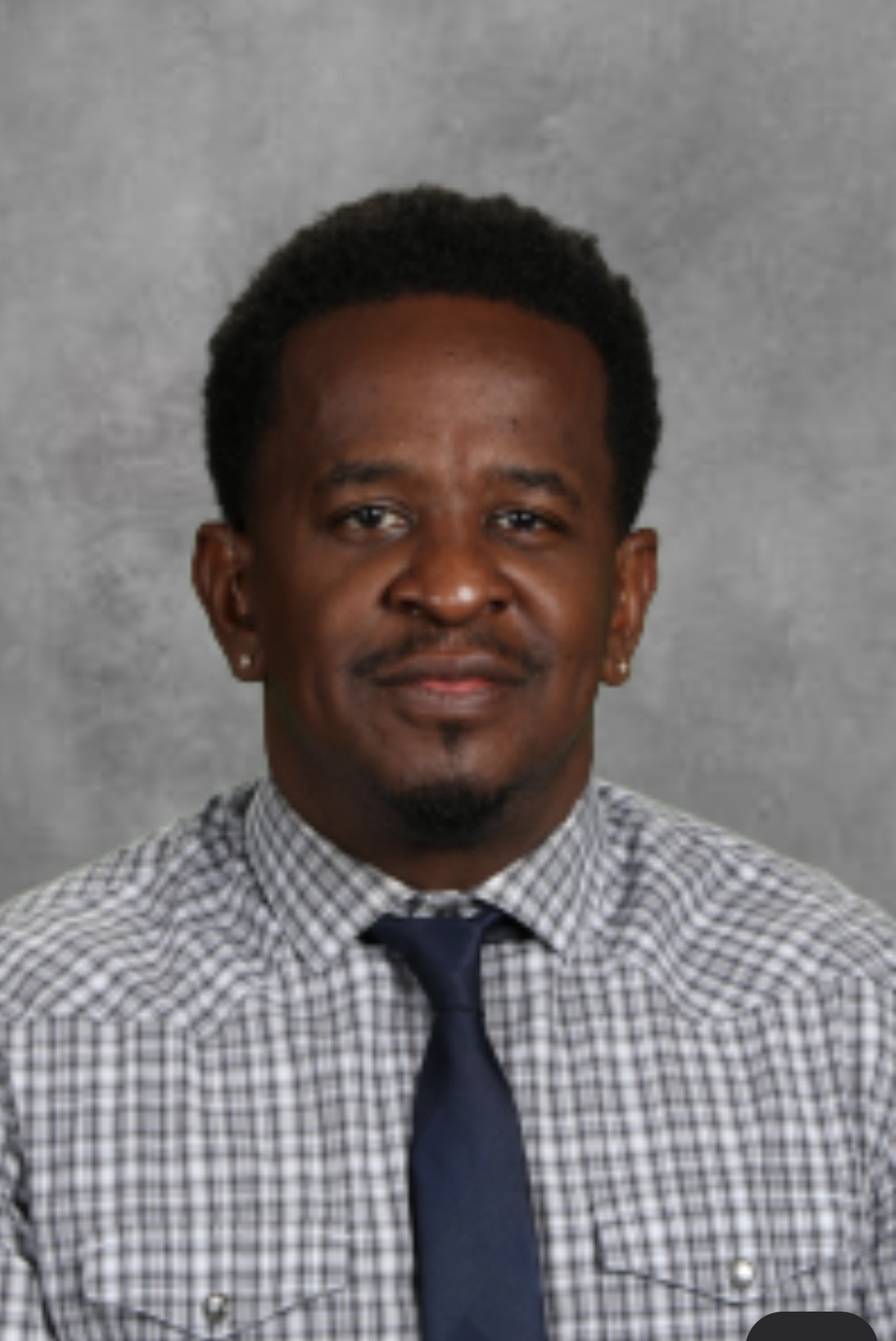 Anthony Cherry Headshot Anthony Cherry's Headshot