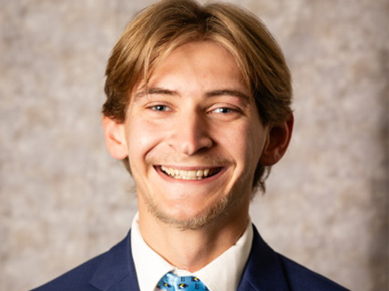 Isaac Carroll headshot