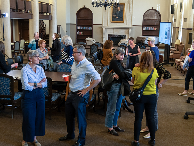 Meet and Greet after Louise Siddons' Presentation Meet and Greet after Louise Siddons' Presentation