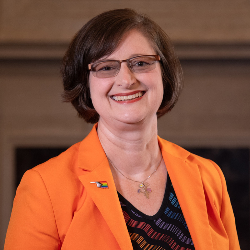 Amy Martindale headshot