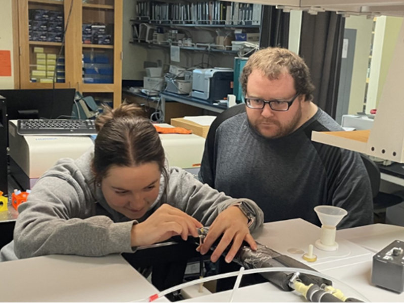 Rosalie and Brenden loading samples