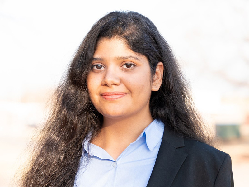 Bableen Kaur headshot Bableen Kaur headshot