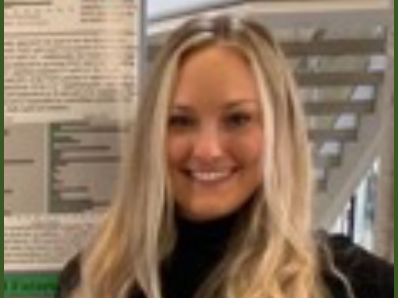 Kenzie Hull headshot