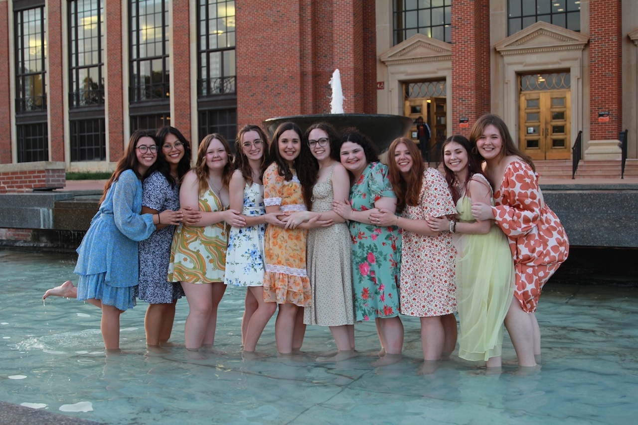 saifountain.jpg SAI in Fountain