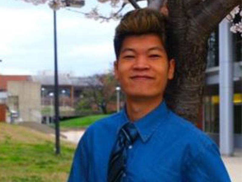 Matthew Thompson headshot