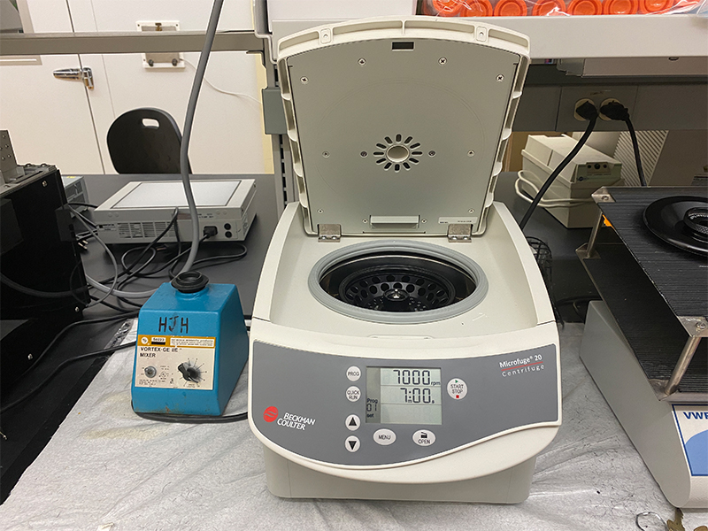 Small Centrifuge Small Centrifuge