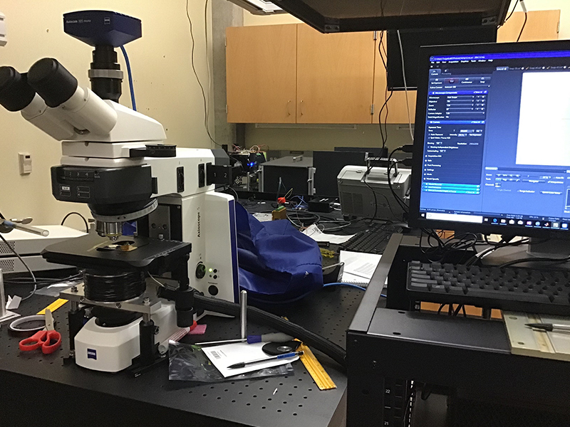 White-light MOKE Microscope White-light MOKE Microscope