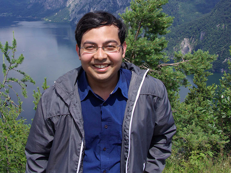 Dr. Lahiri's Headshot