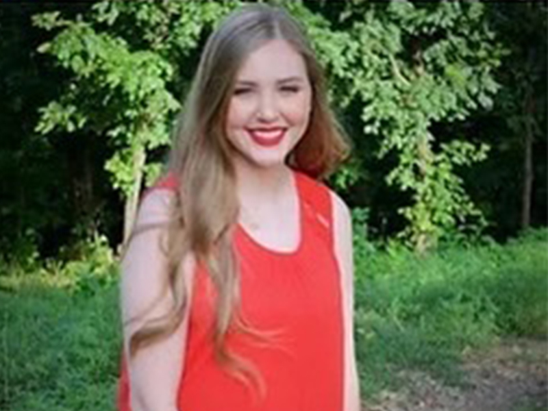 Alexa Gillam headshot