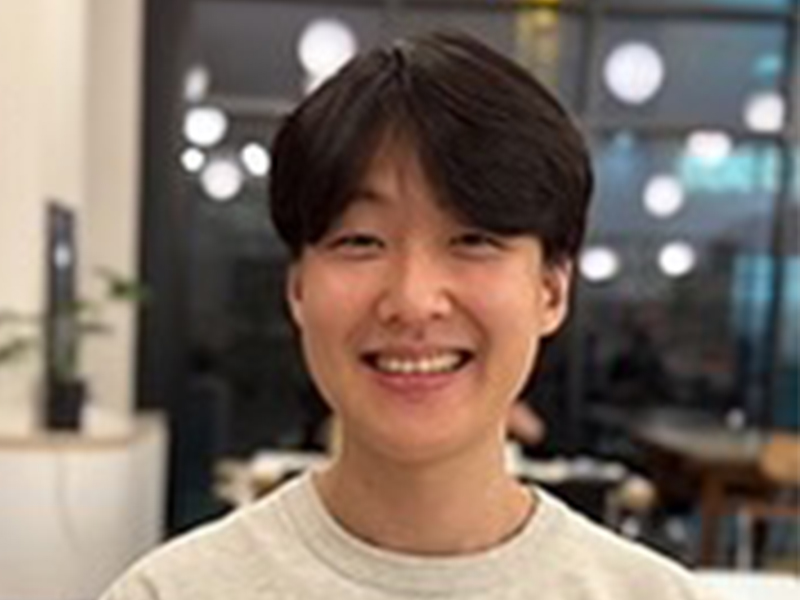 John Kim headshot John Kim headshot